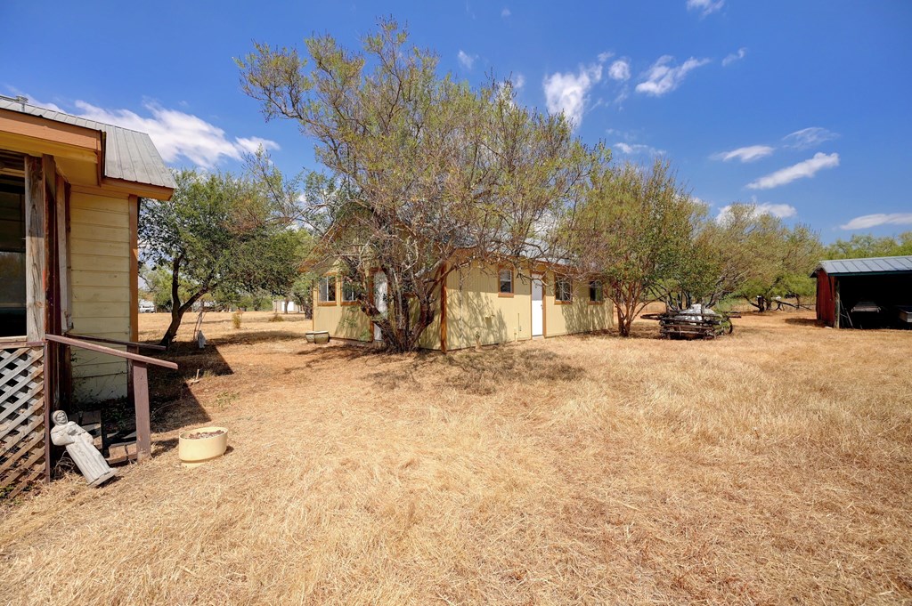 300 Pedernales Estates Road