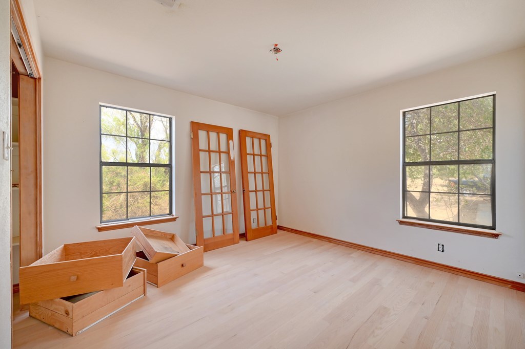 300 Pedernales Estates Road