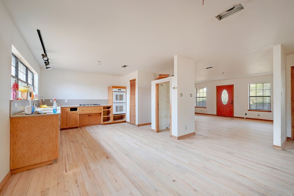 300 Pedernales Estates Road