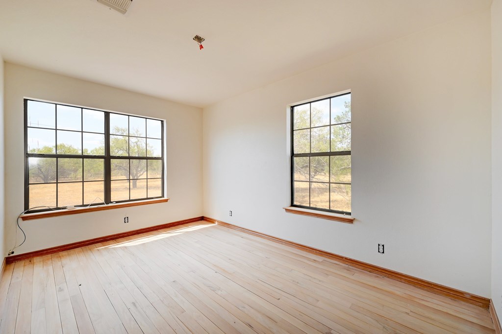 300 Pedernales Estates Road