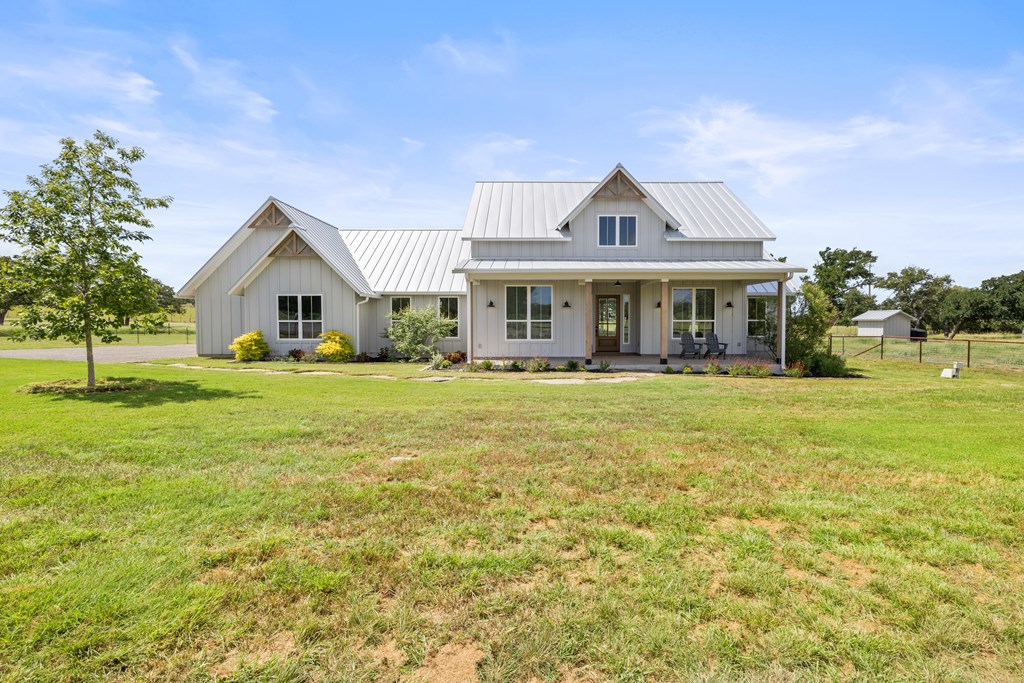 320 Spencer Ct