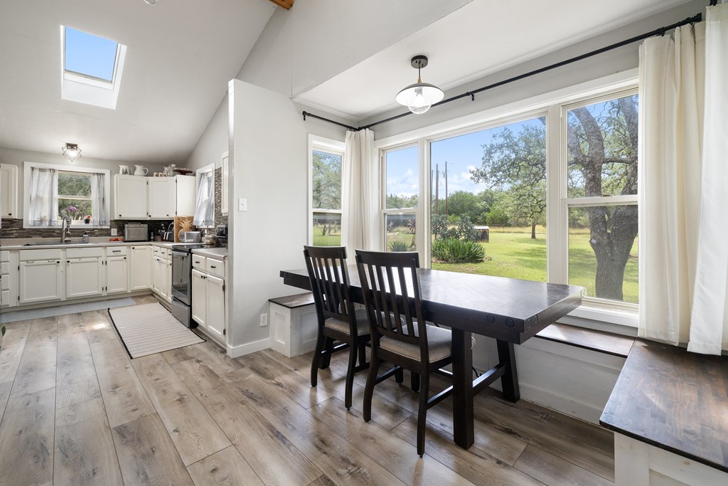 396 Ranch Rd 2721