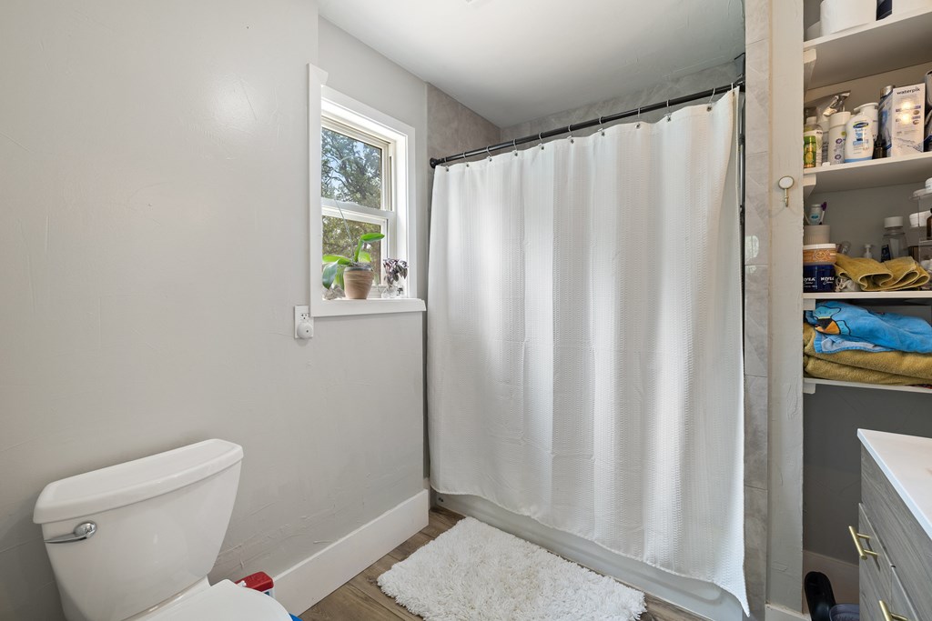 396 Ranch Rd 2721