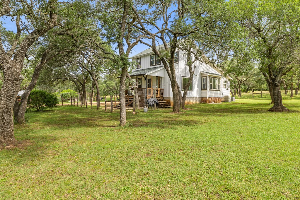 396 Ranch Rd 2721
