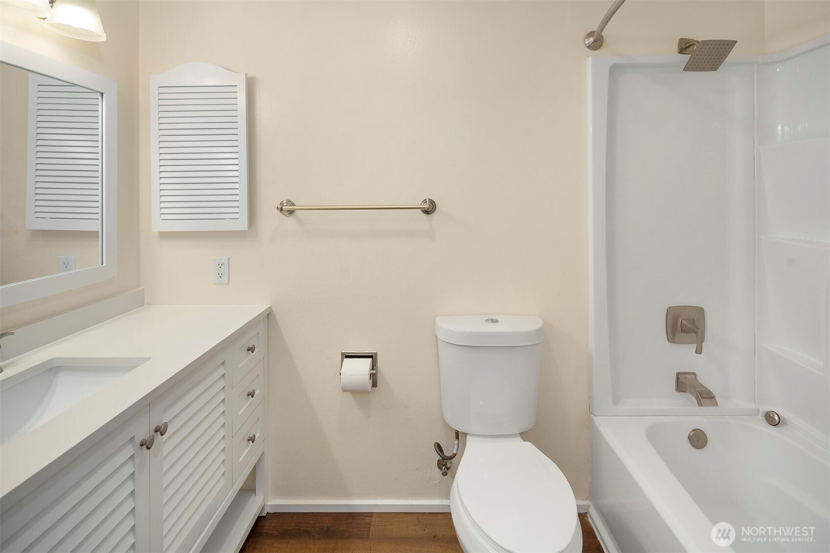11010 NE 68th Street Unit: 626