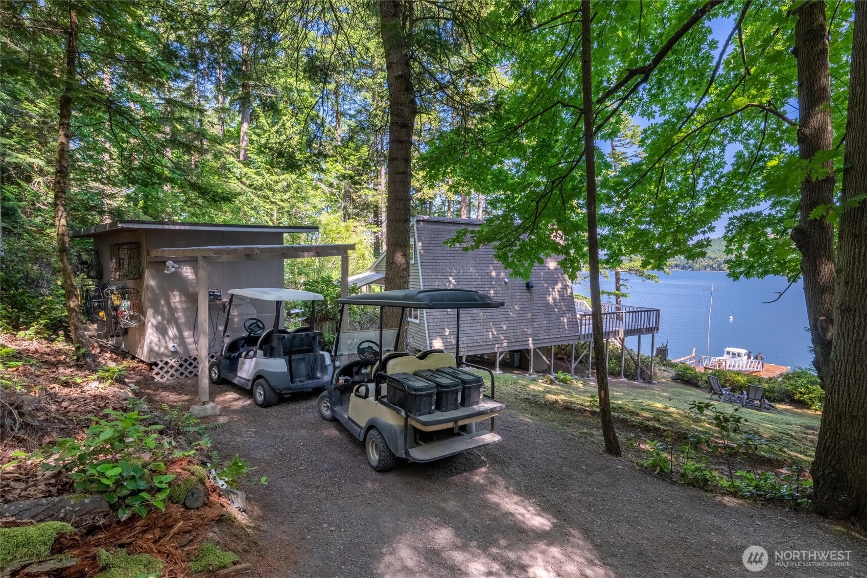 233 Chinook Way