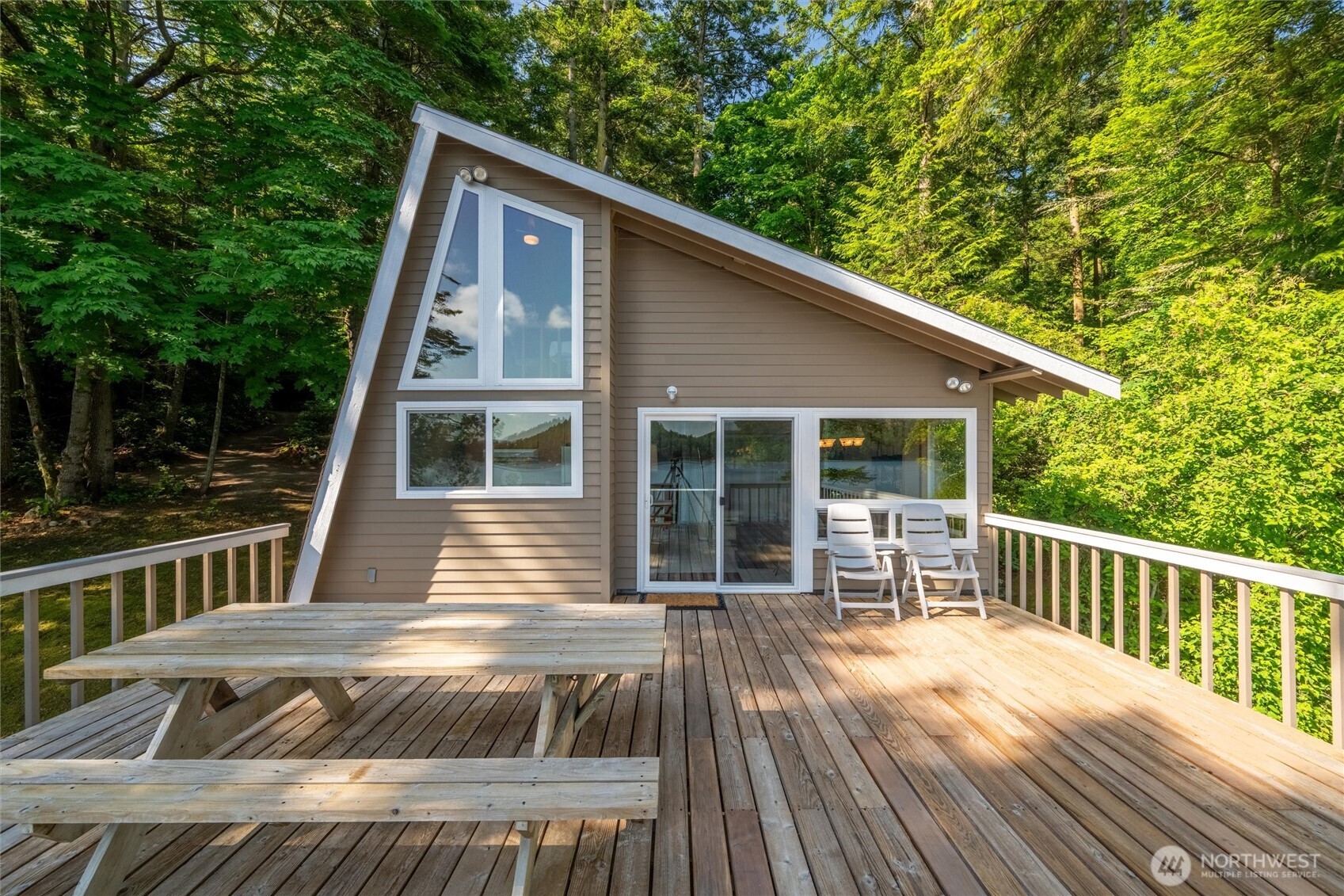 233 Chinook Way