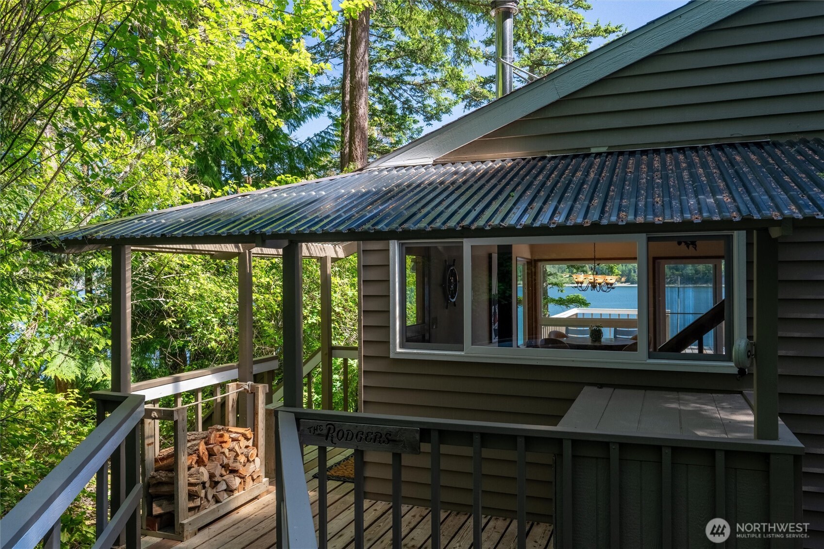 233 Chinook Way