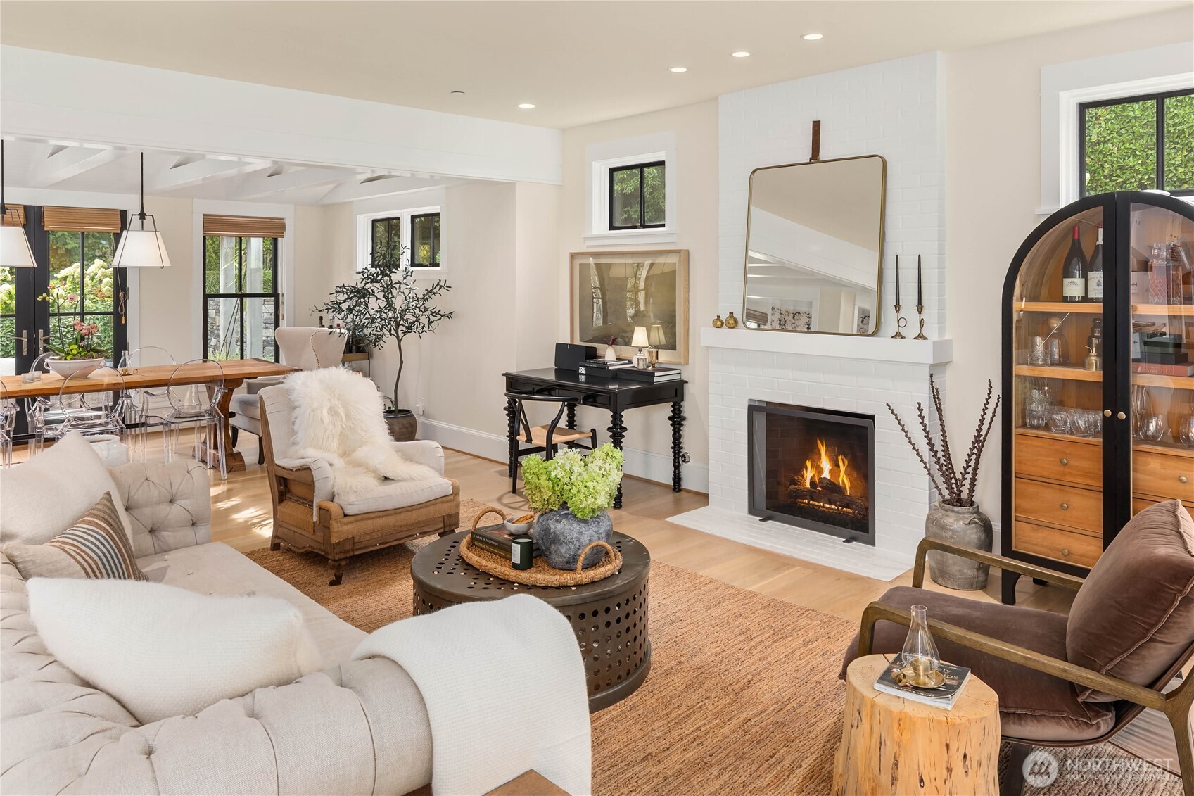 2206 Evergreen Point Road