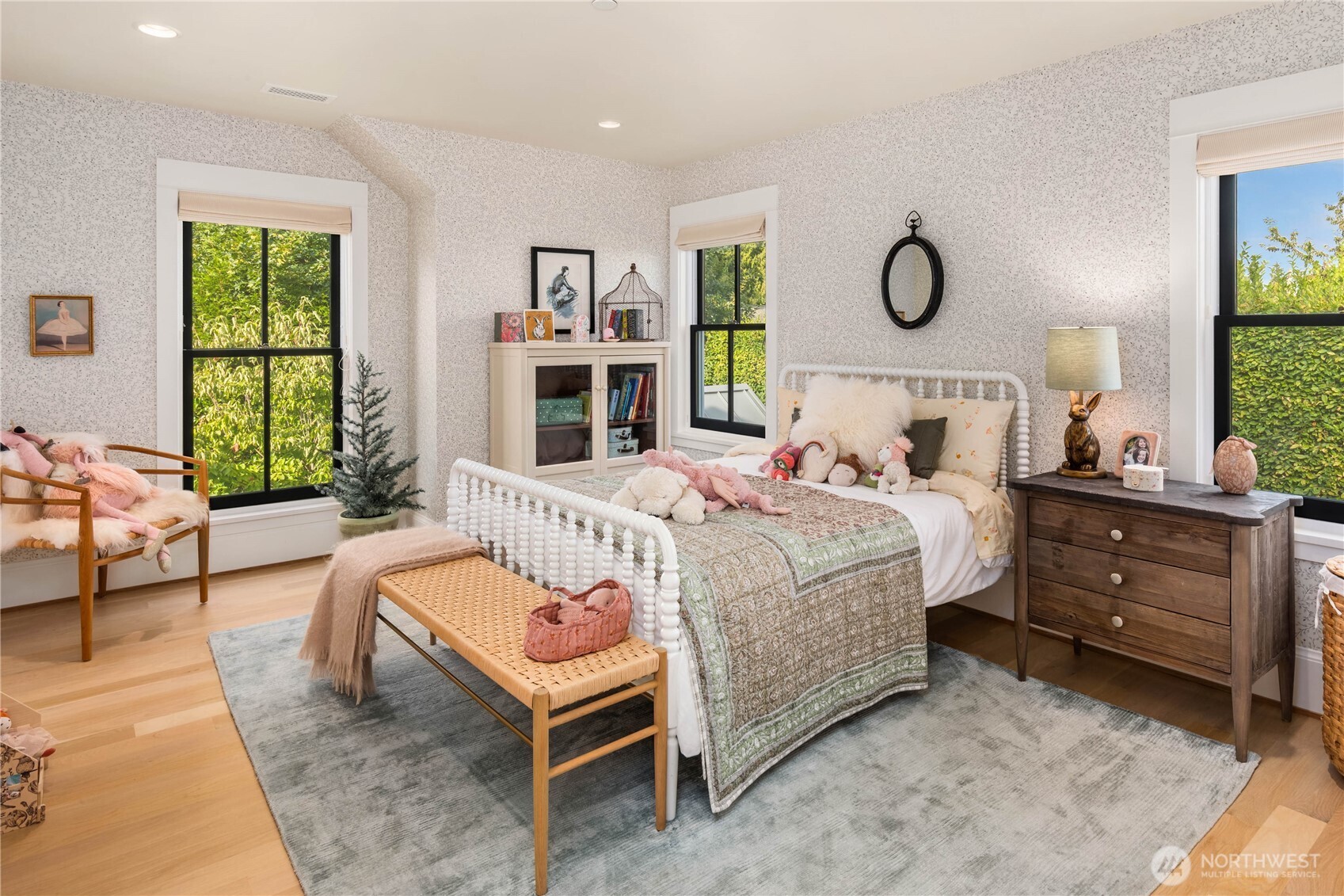 2206 Evergreen Point Road