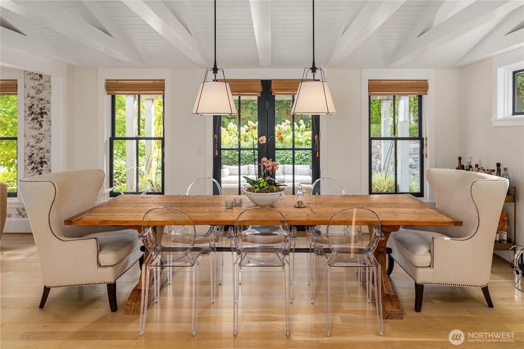 2206 Evergreen Point Road