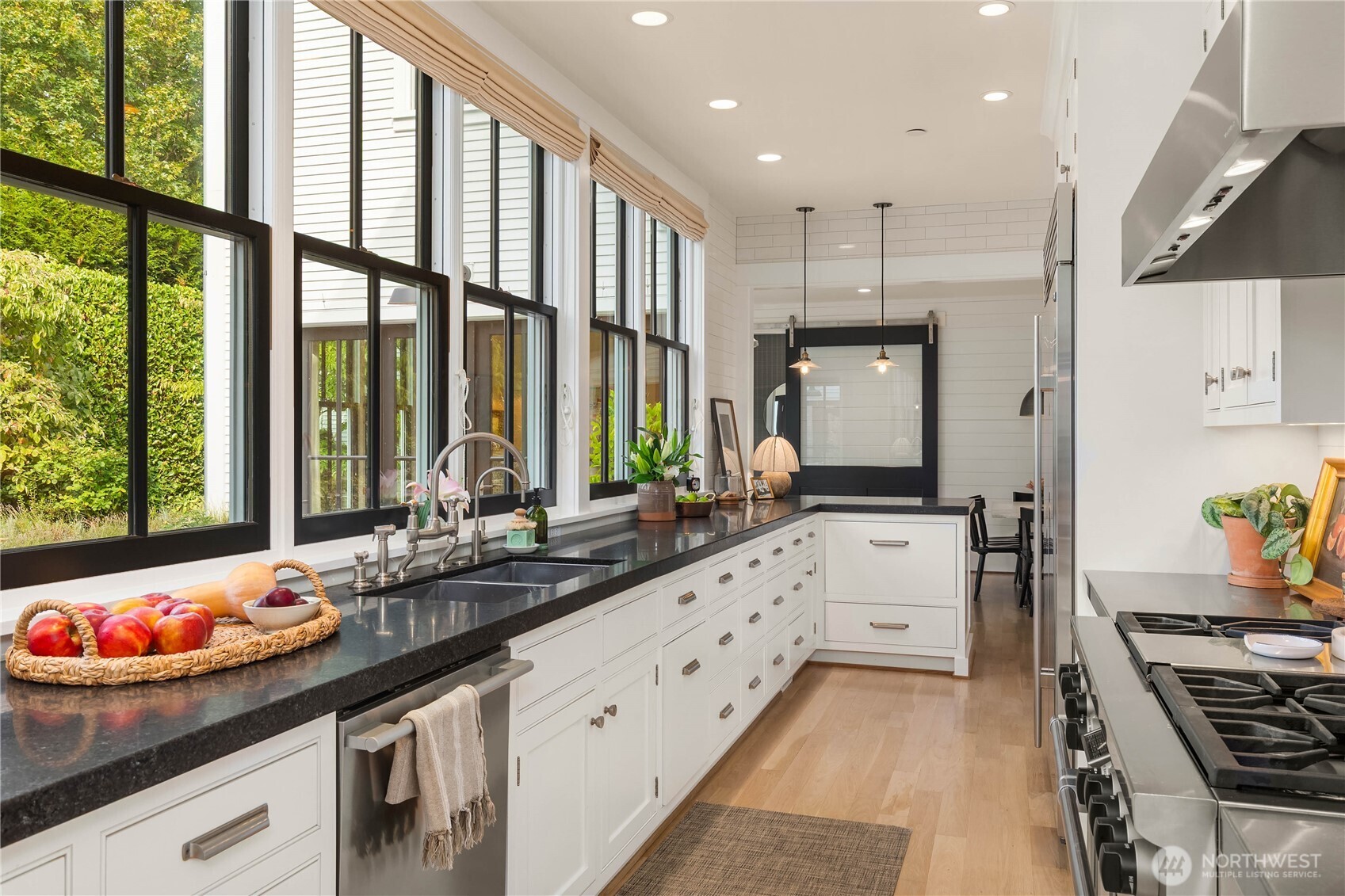 2206 Evergreen Point Road