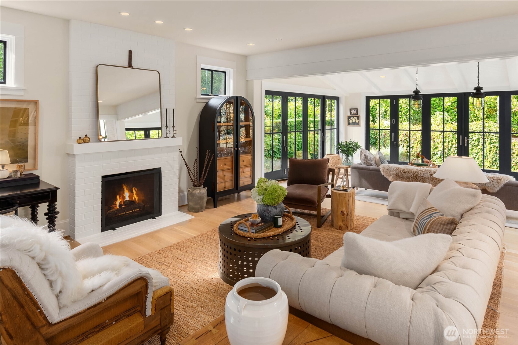 2206 Evergreen Point Road