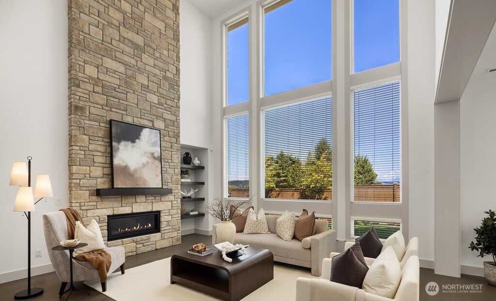 15810 NE 49th Street