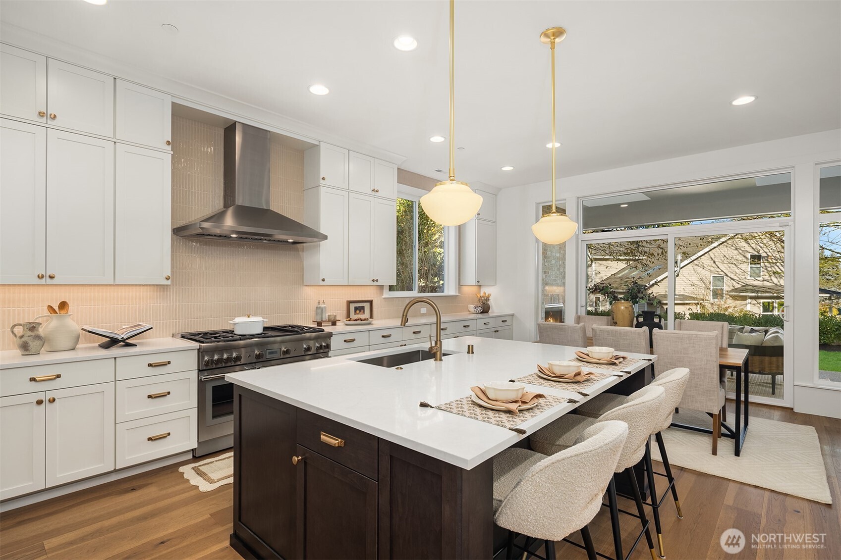 15810 NE 49th Street