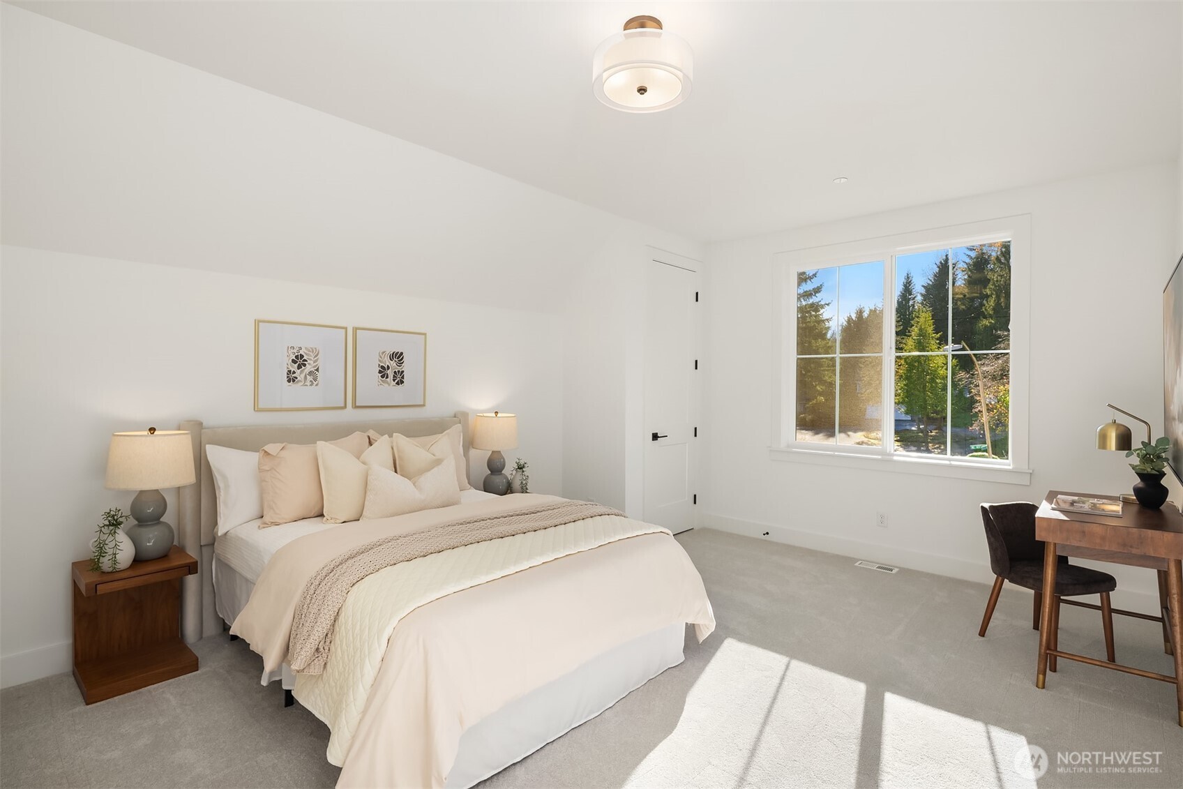 15810 NE 49th Street