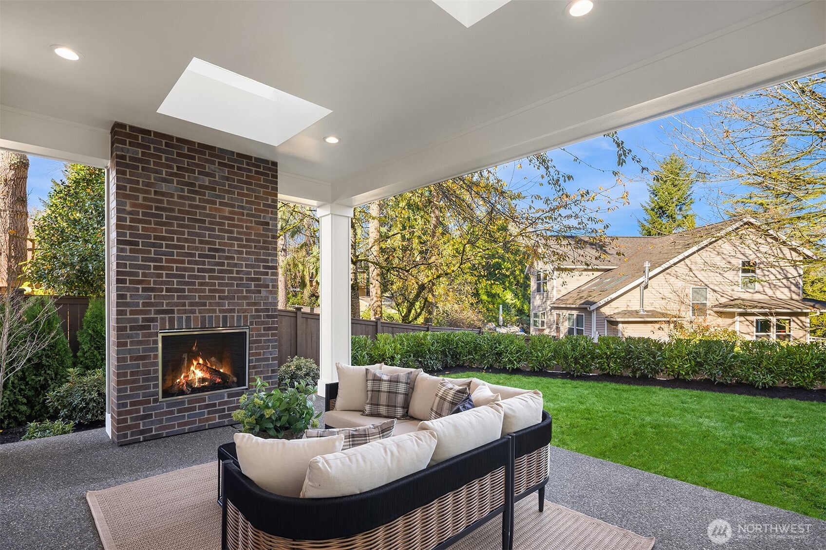 15810 NE 49th Street