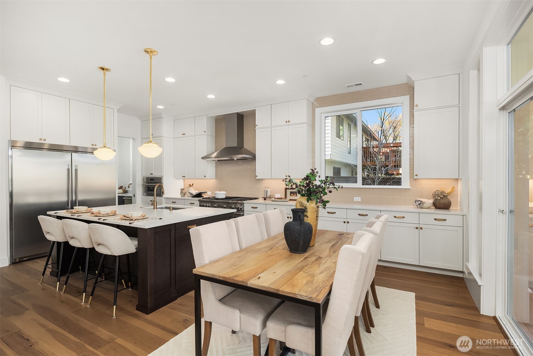 15810 NE 49th Street