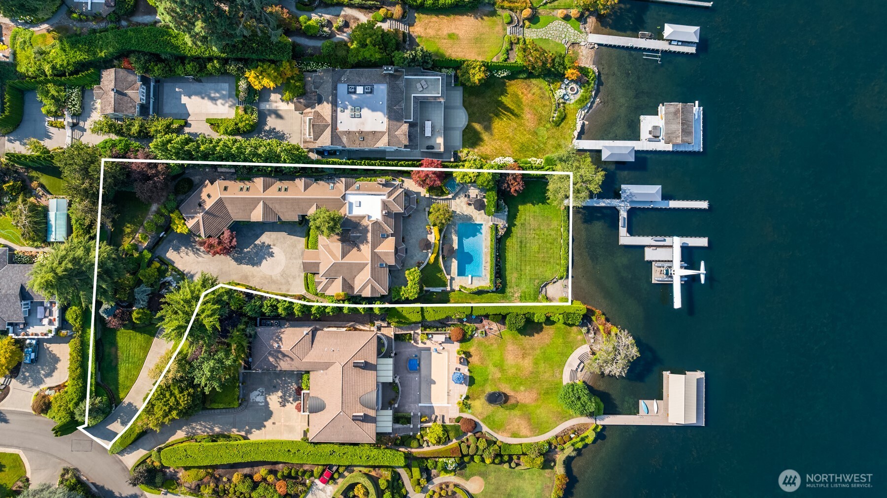 8833 NE 36th Street