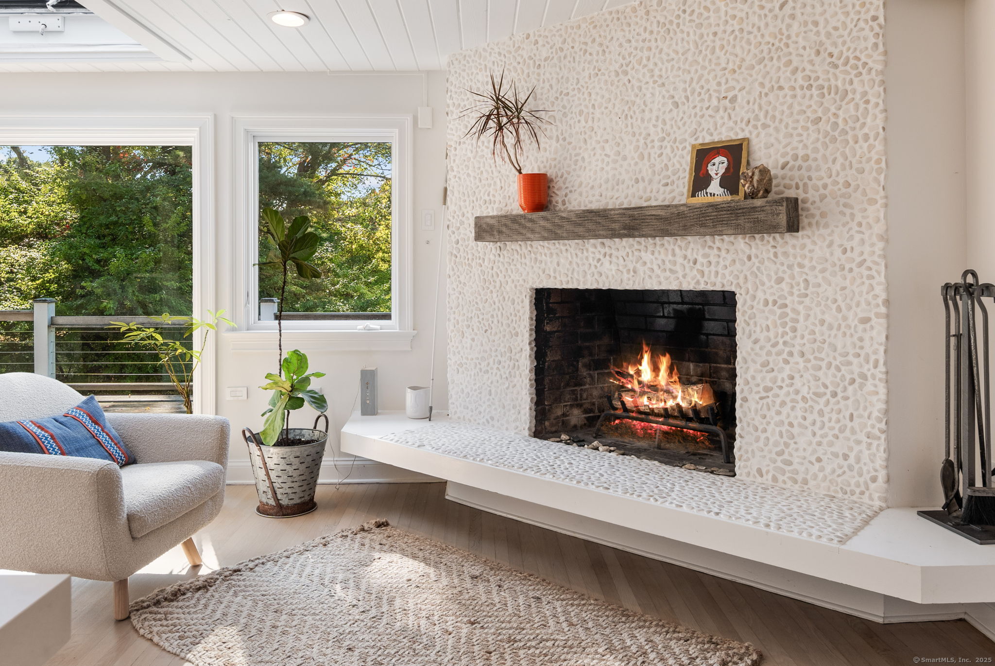 4 Shagbark Road