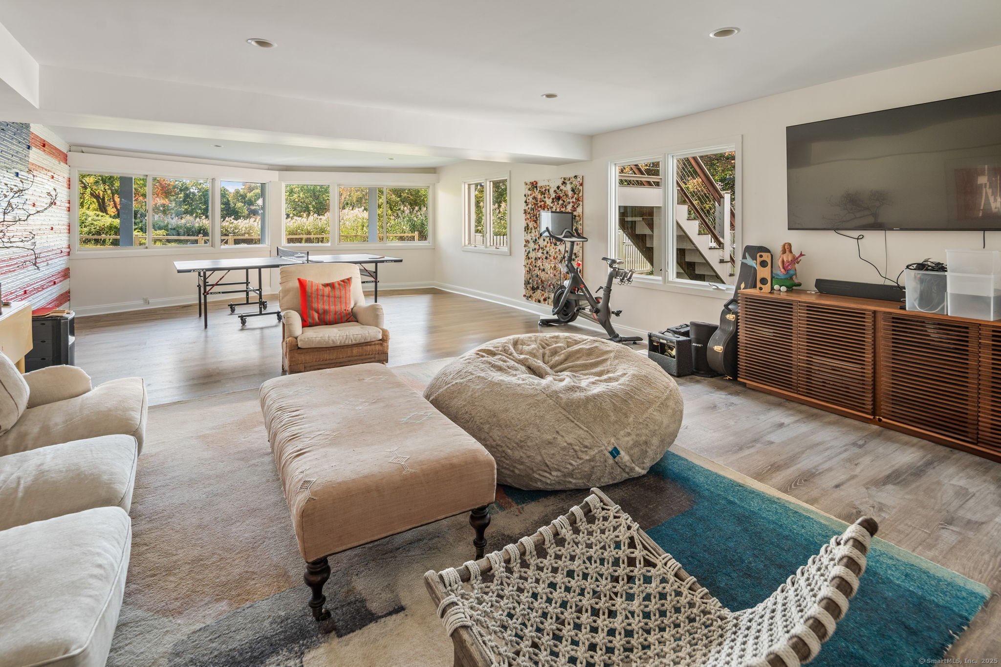 4 Shagbark Road