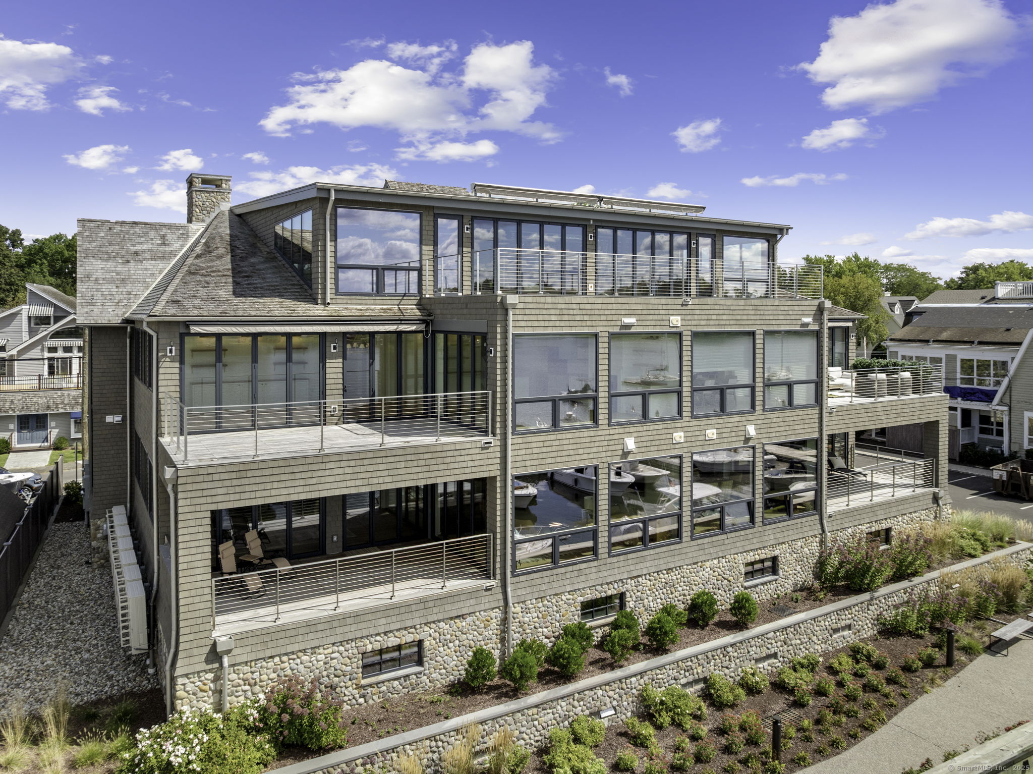 111 Rowayton Avenue 302