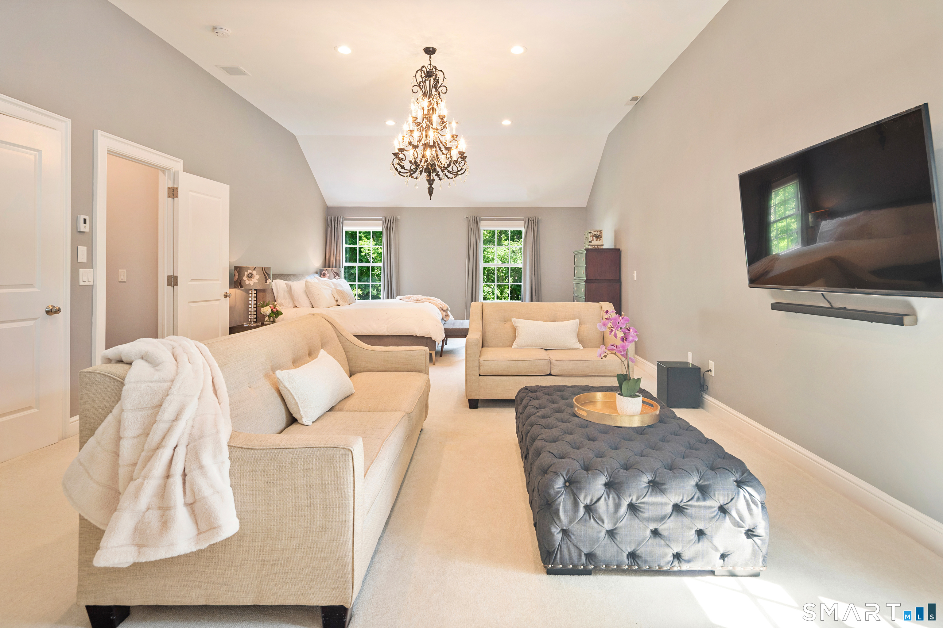 16 Overbrook Lane