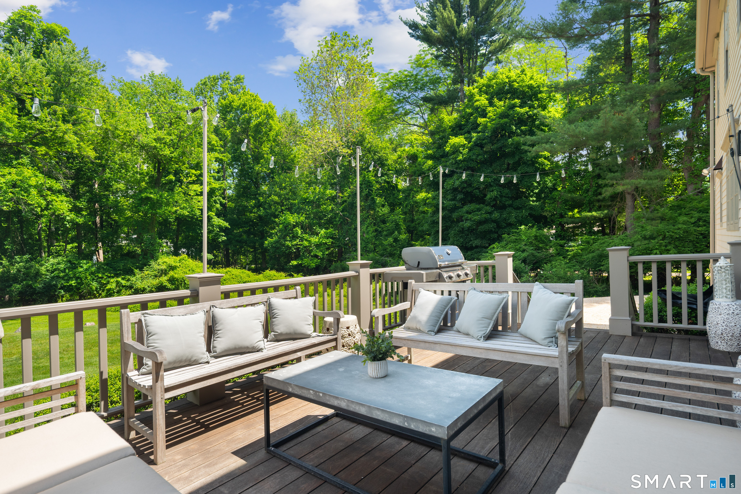 16 Overbrook Lane