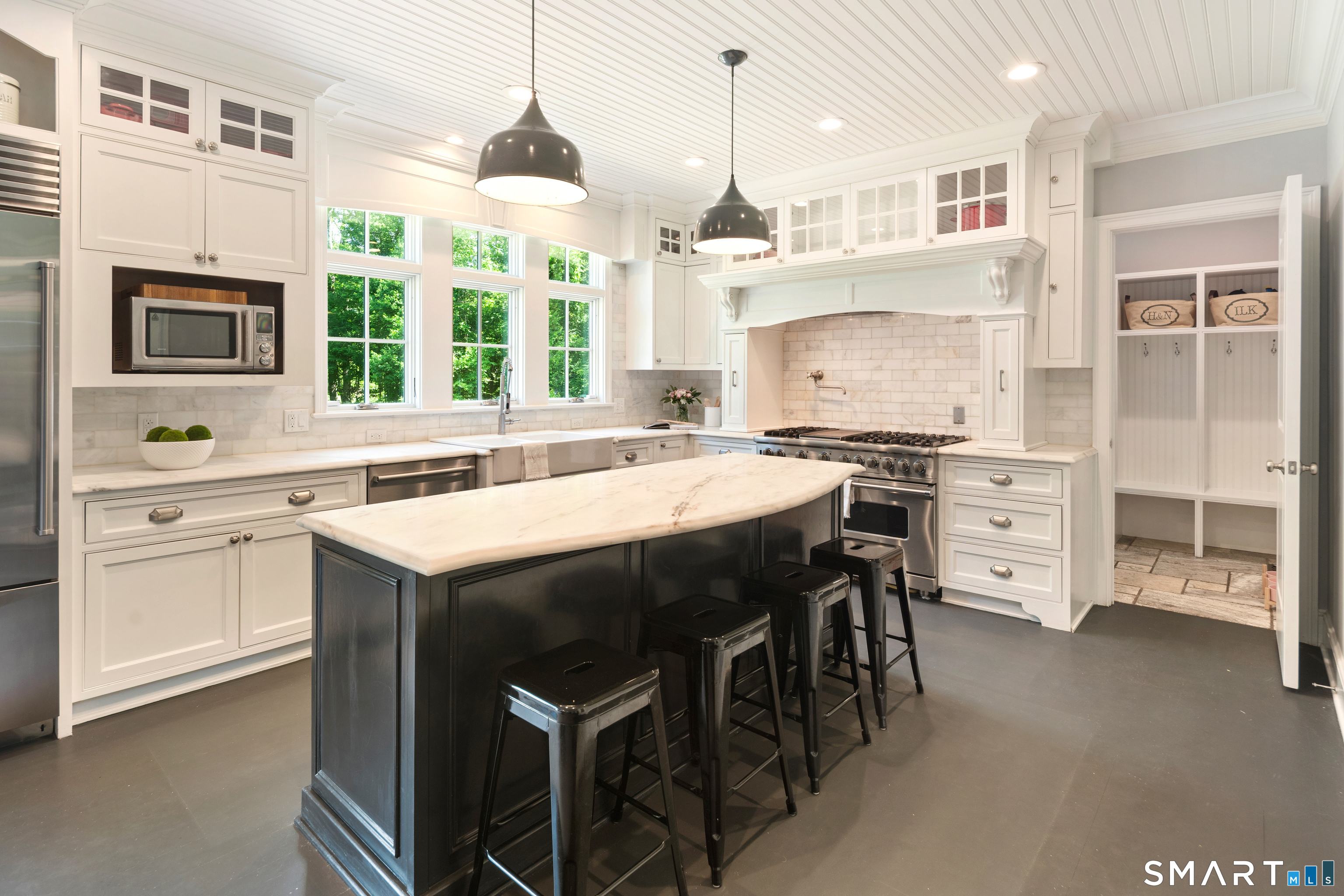 16 Overbrook Lane