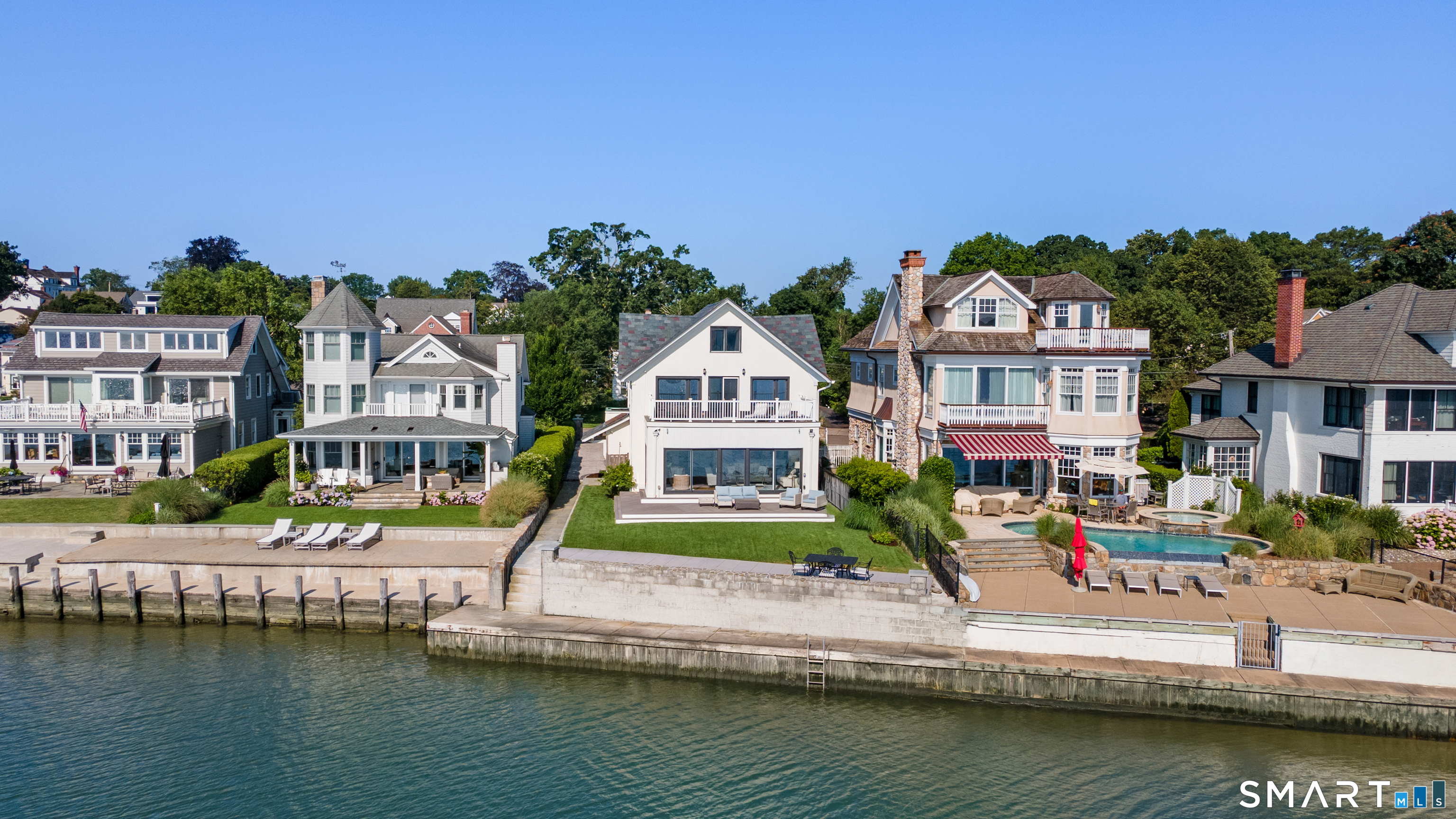 22 Ocean Drive North