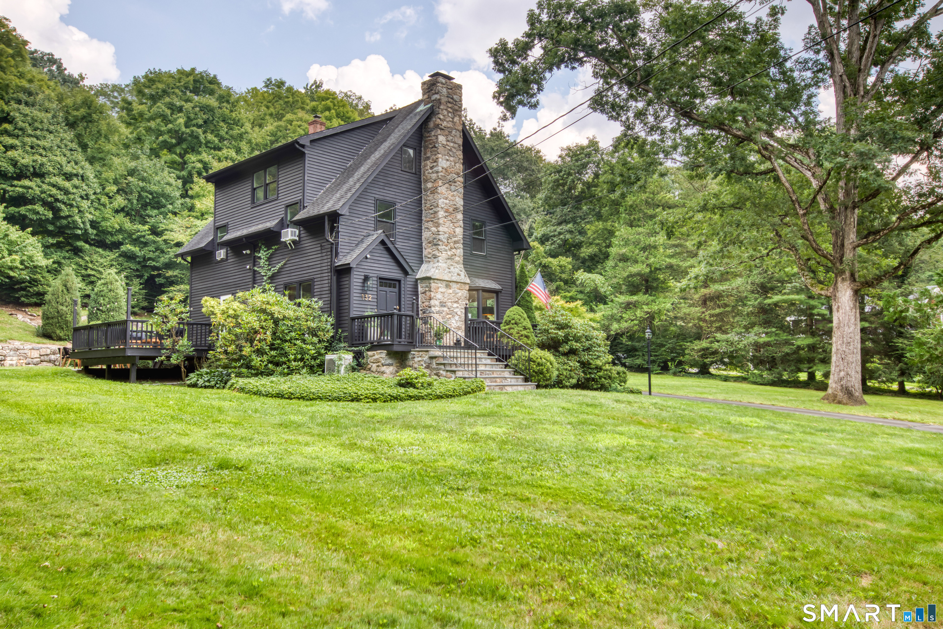 132 Perry Avenue