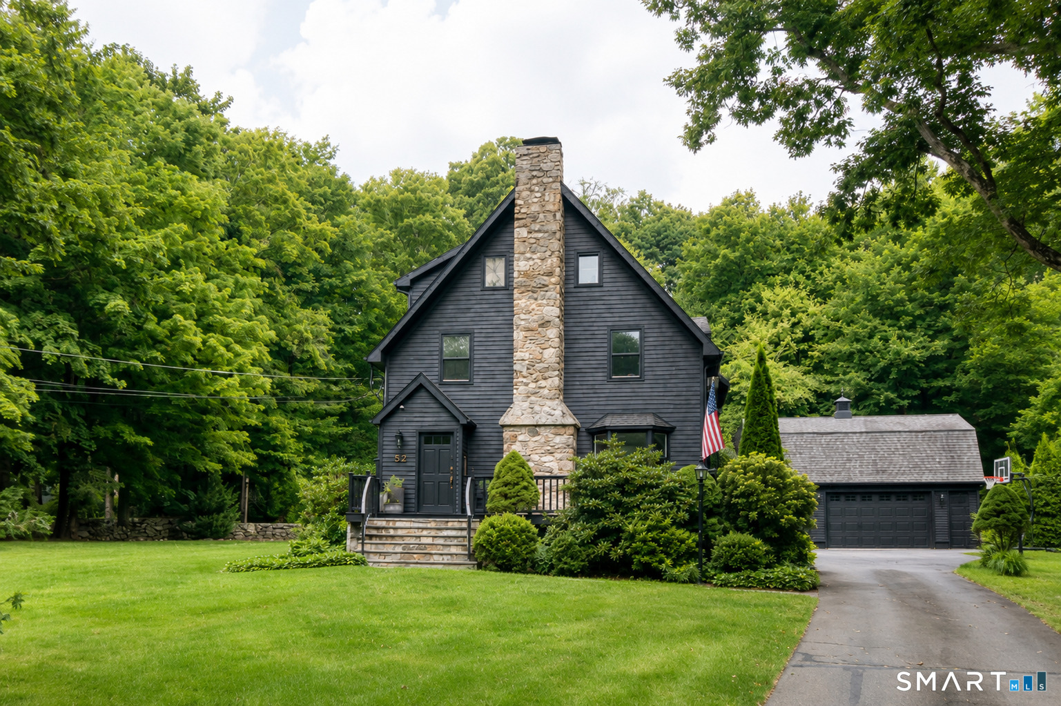 132 Perry Avenue