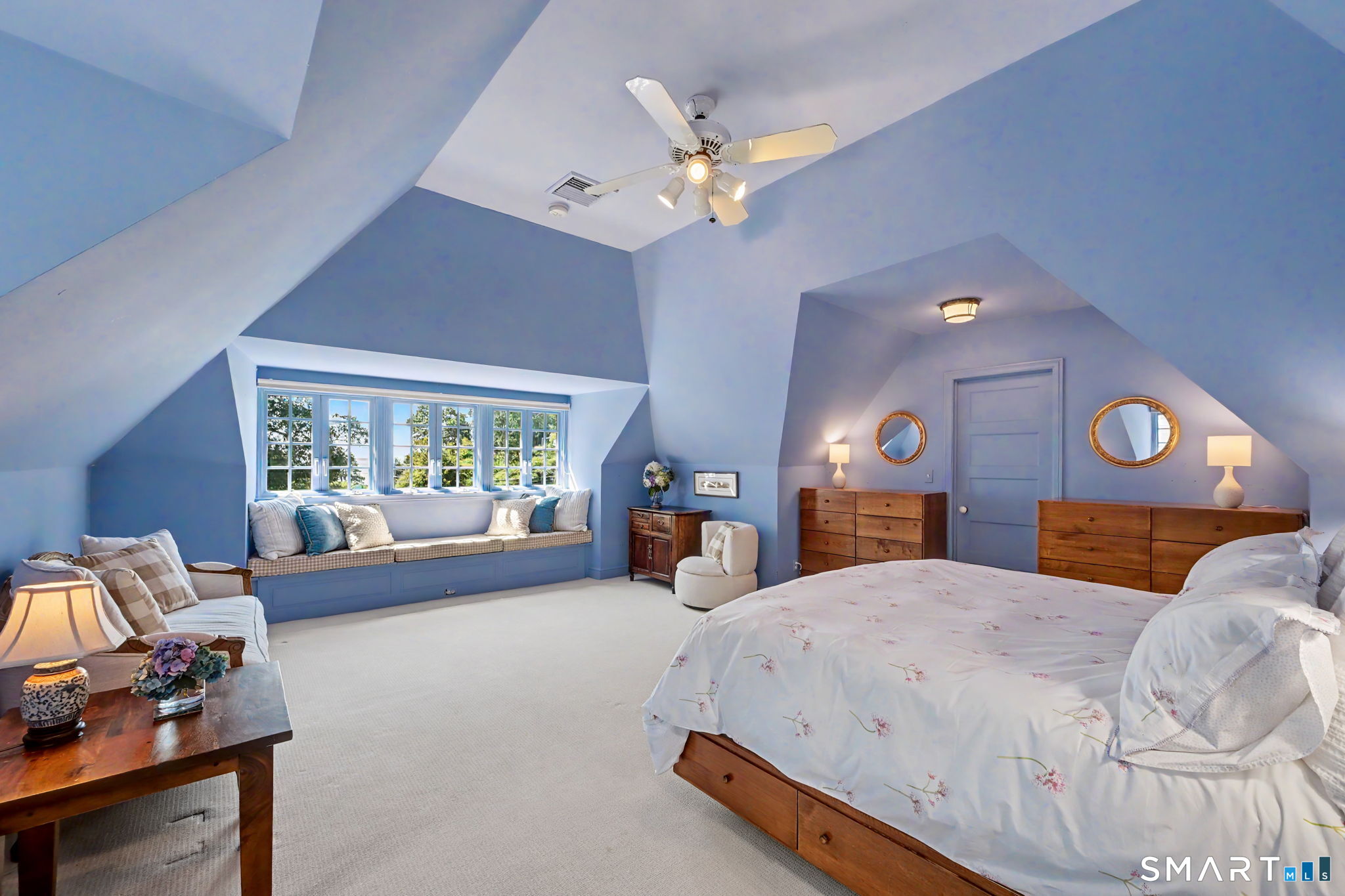 1 Woodland Road