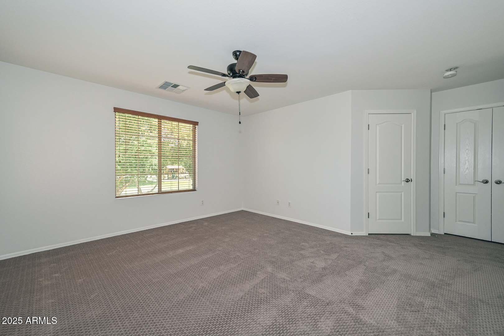 3733 E KERRY Lane