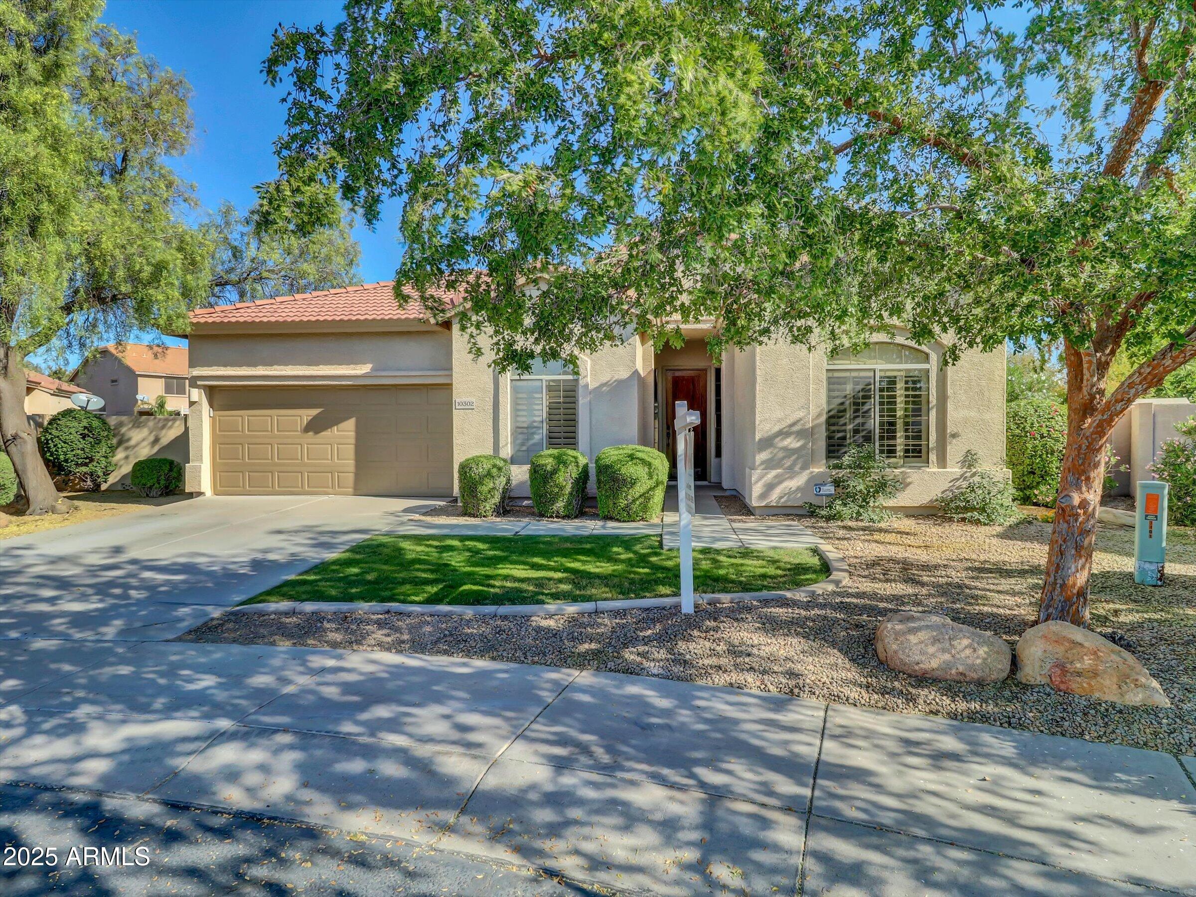 10302 W SUPERIOR Avenue