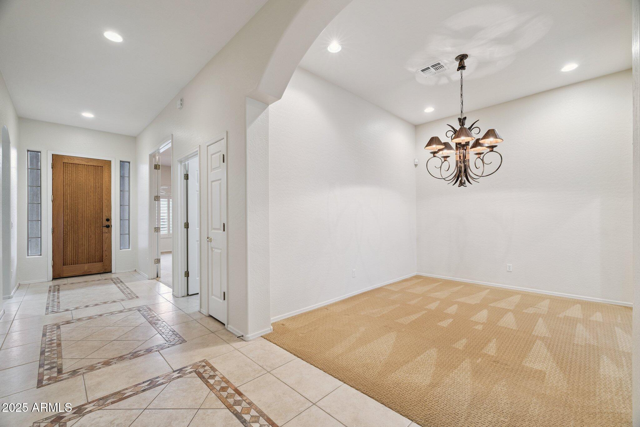 10302 W SUPERIOR Avenue