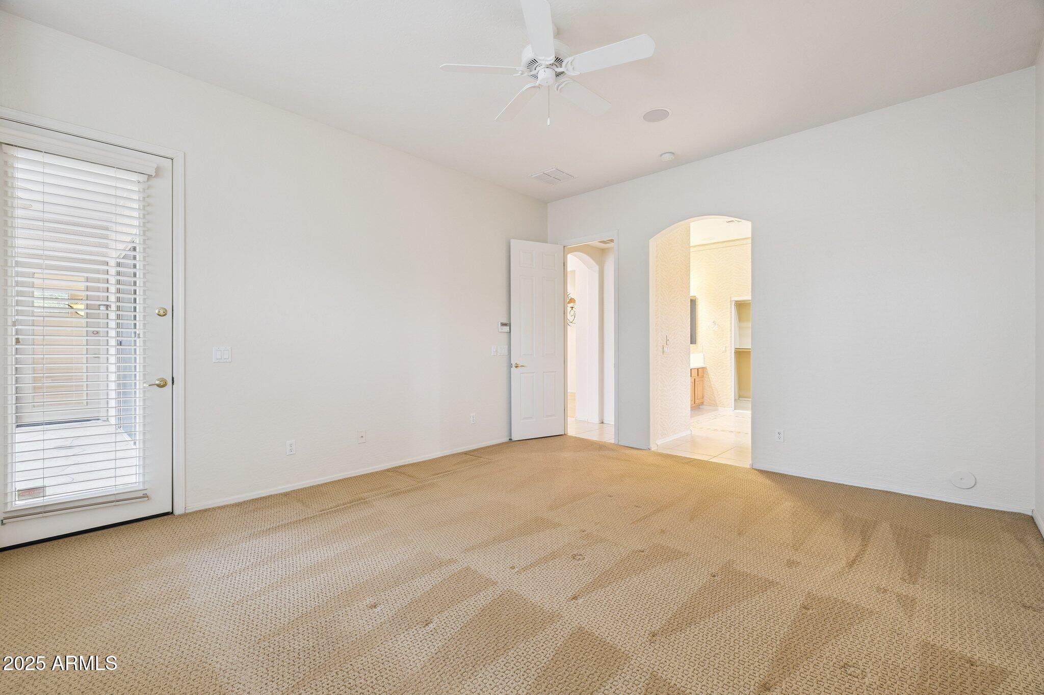 10302 W SUPERIOR Avenue