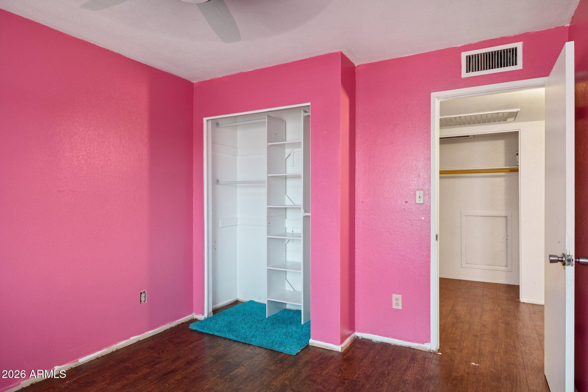 4152 W DANBURY Drive W