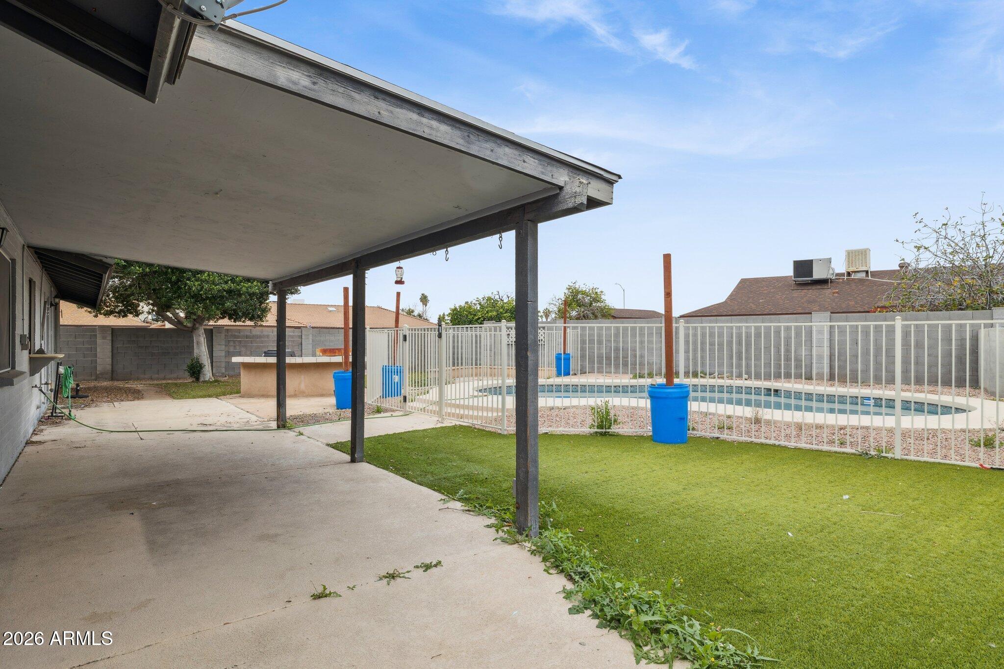 4152 W DANBURY Drive W