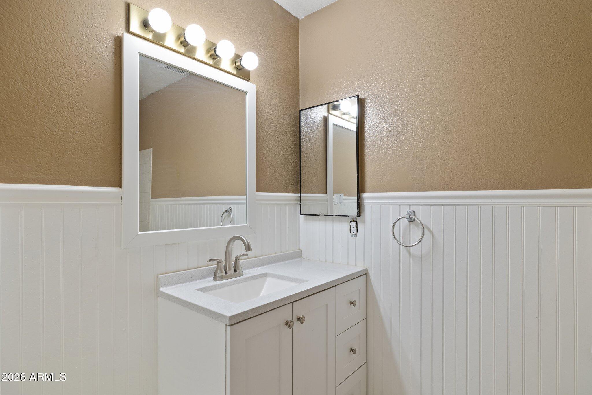 4152 W DANBURY Drive W