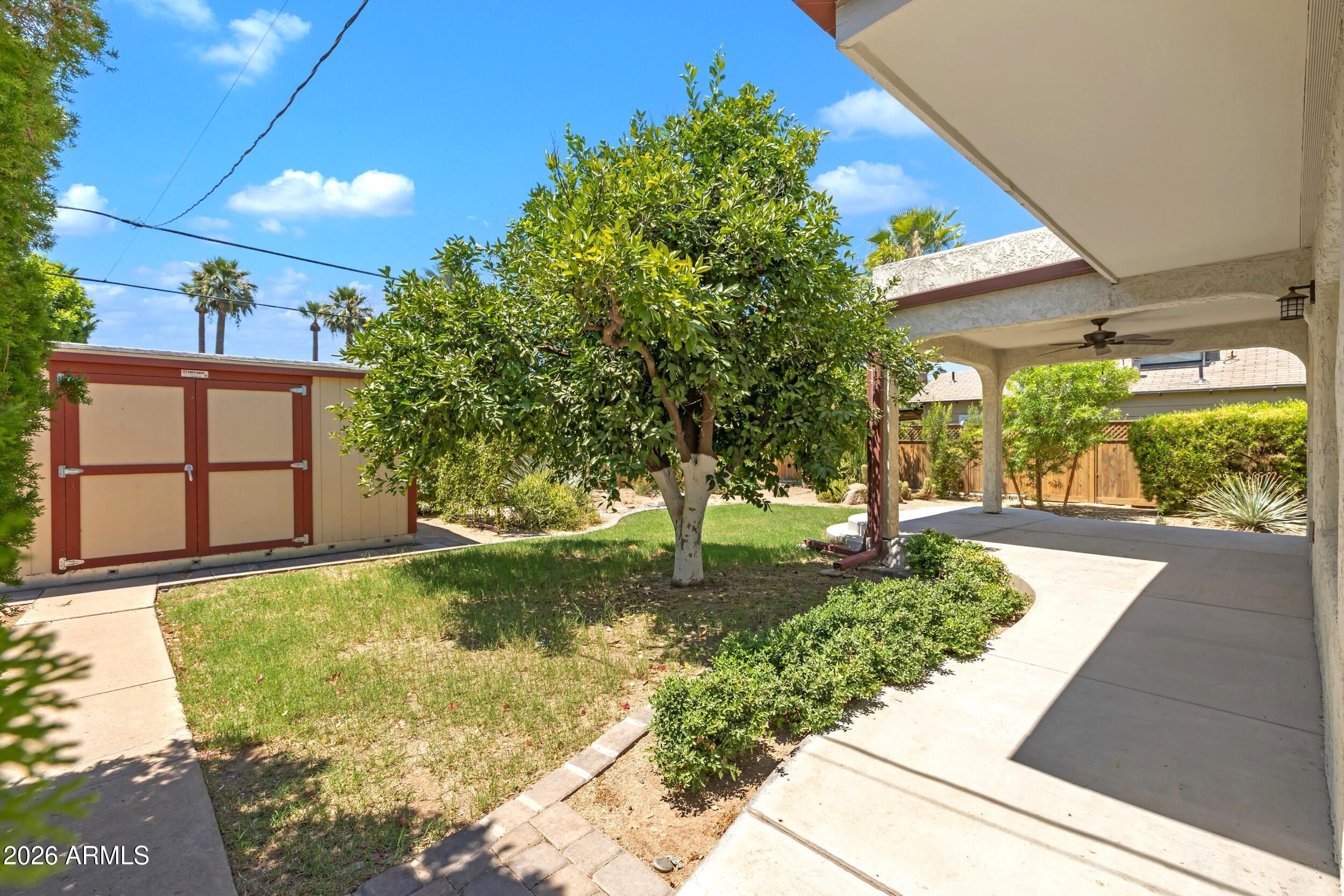 1521 E Flower Street