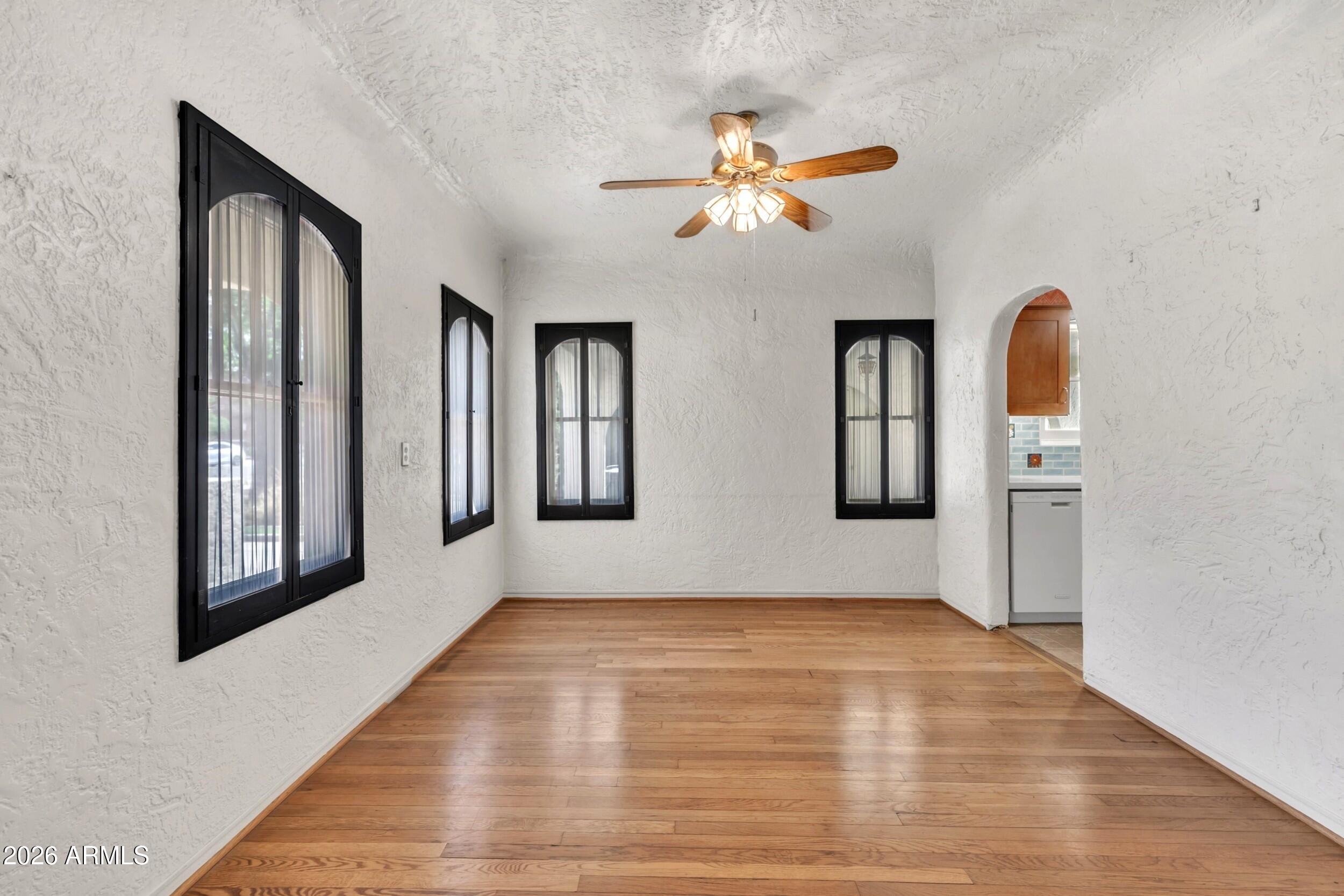 1521 E Flower Street