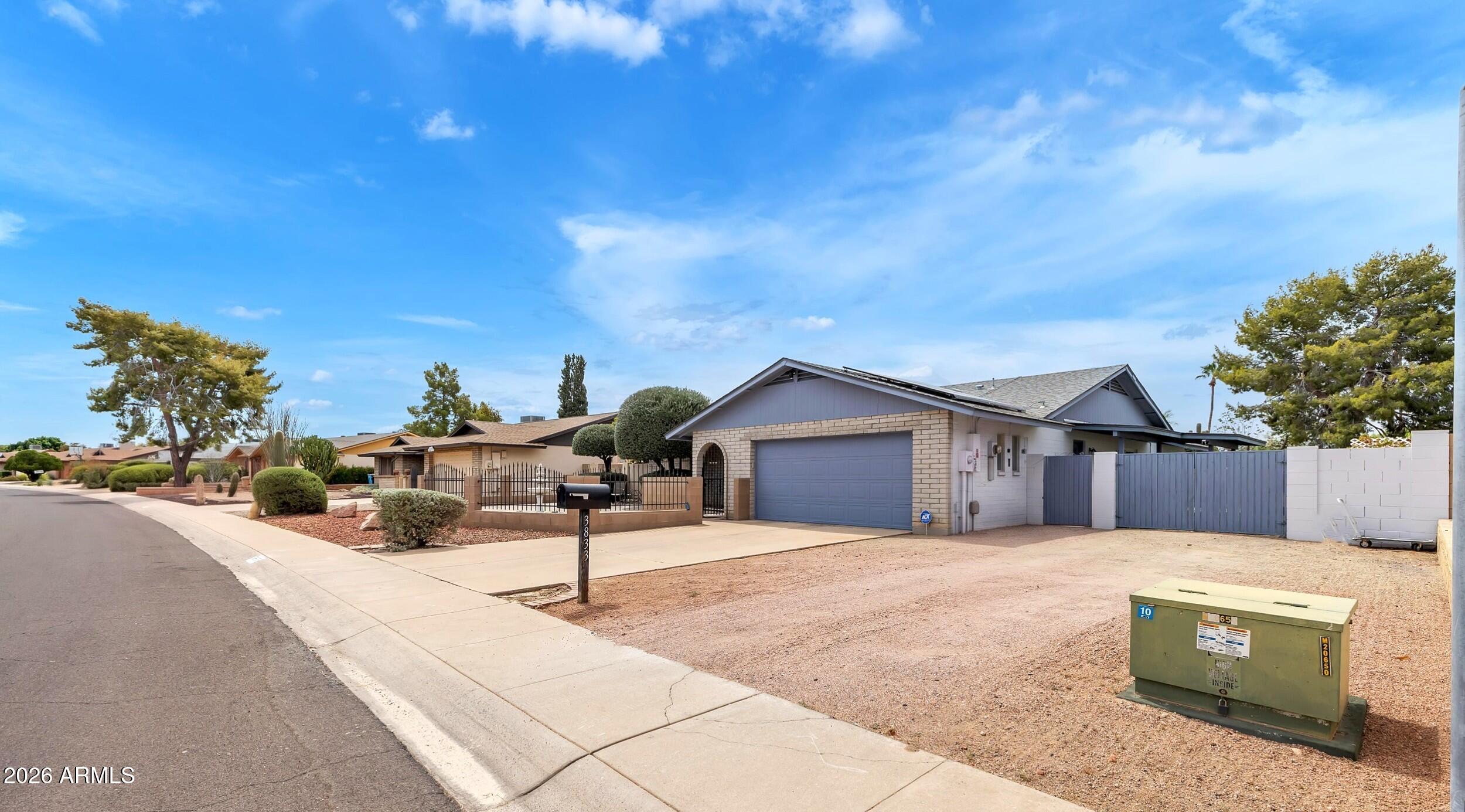 3833 W PHELPS Road