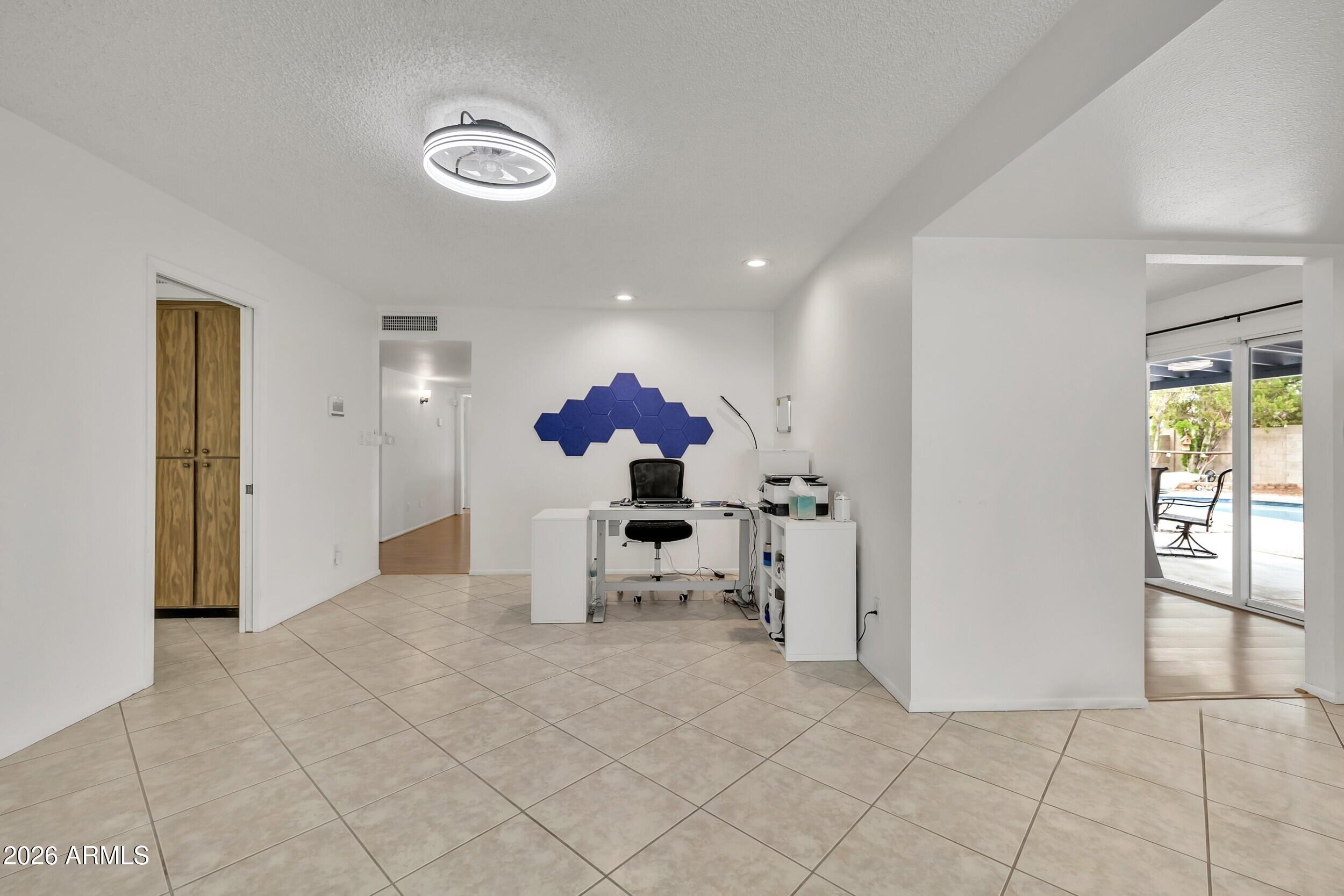 3833 W PHELPS Road