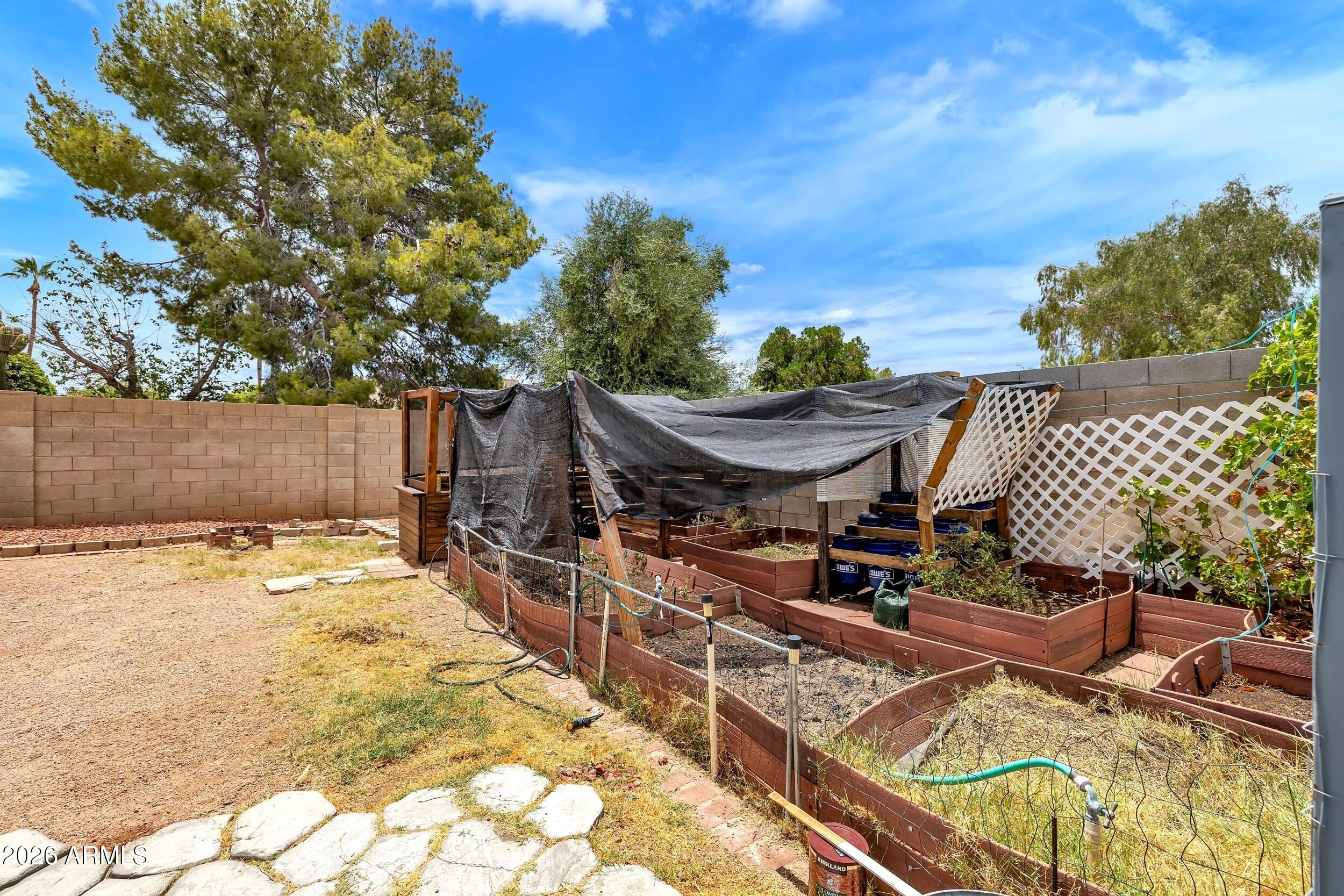 3833 W PHELPS Road