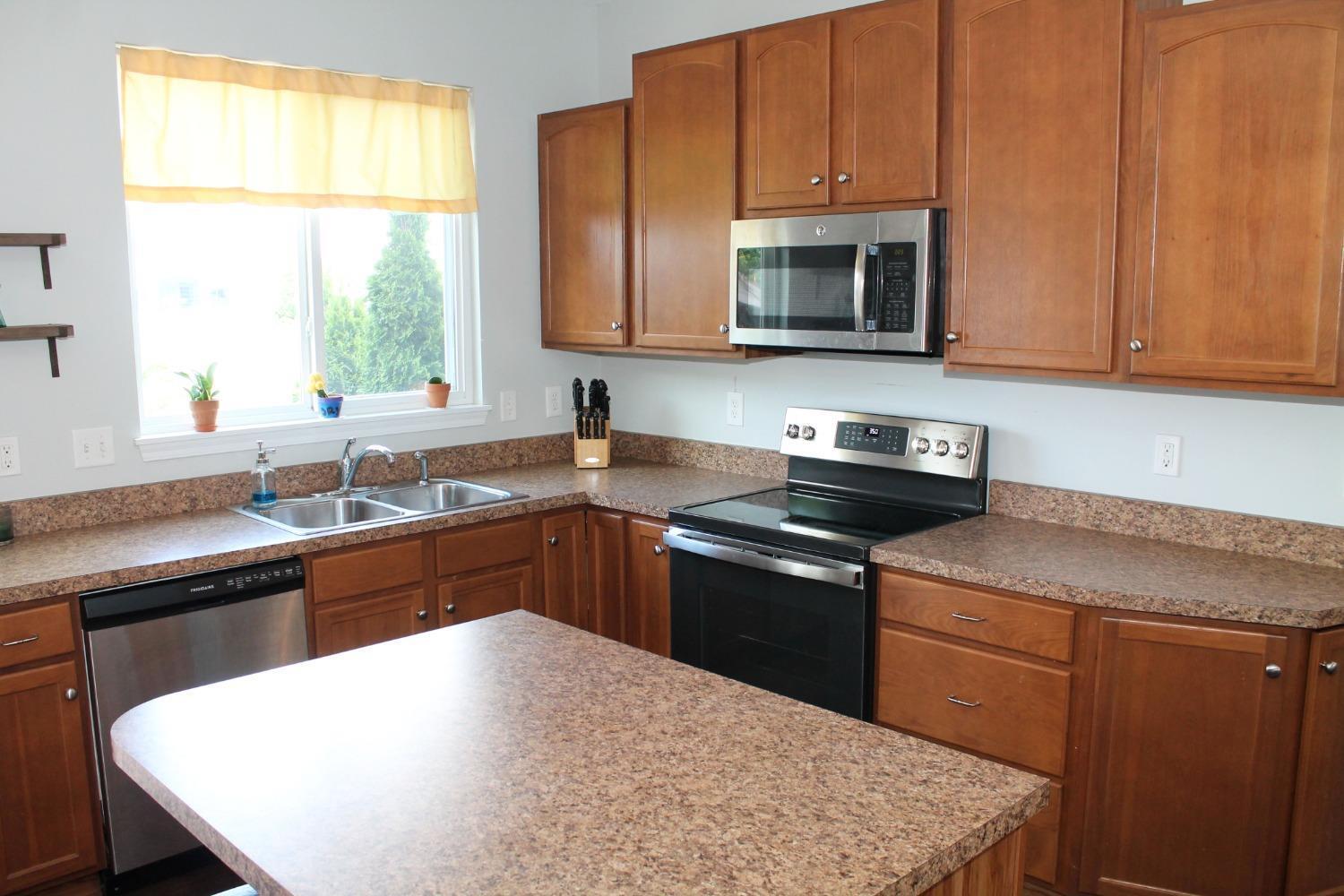 1272 Misty Lake Lane