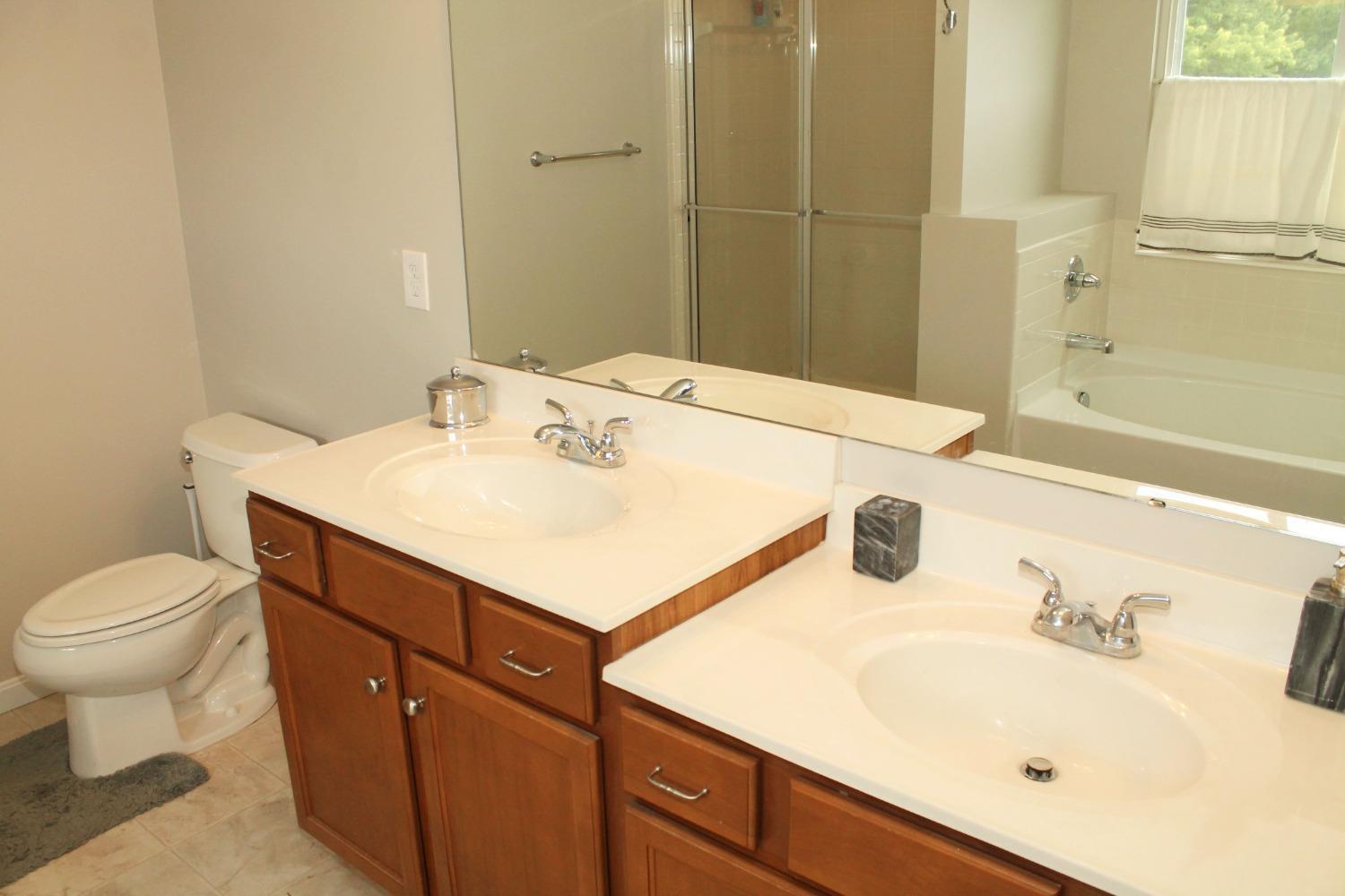 1272 Misty Lake Lane