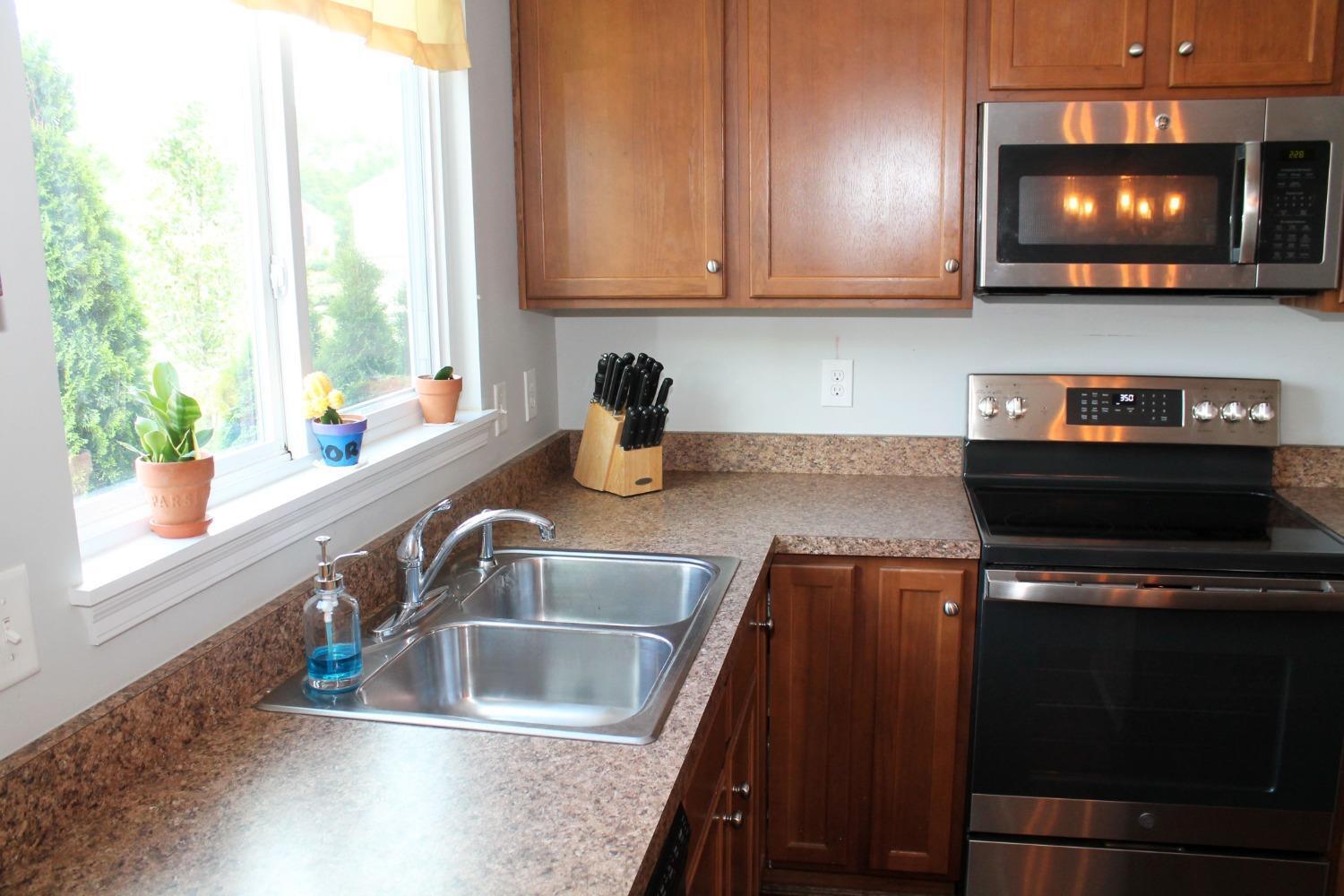 1272 Misty Lake Lane