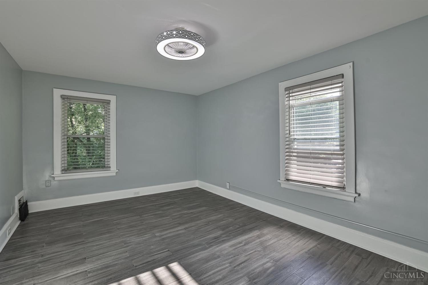 5725 Sierra Park Place