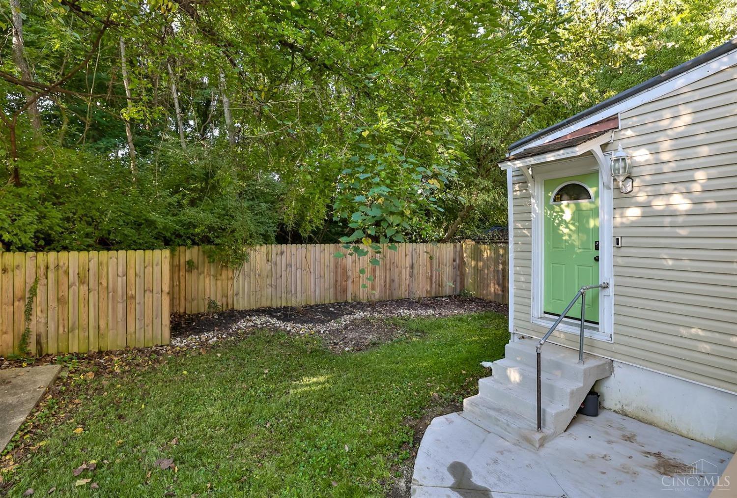 5725 Sierra Park Place